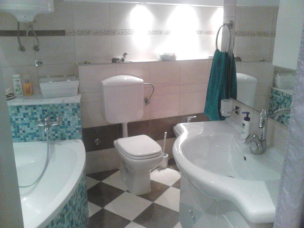 Room Sarah Рийека Стая снимка